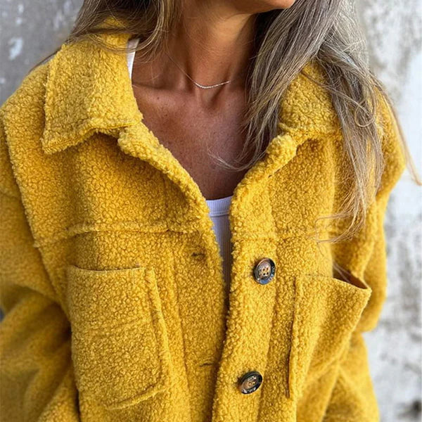 Zoë™ | Elegant Jack met Revers – Warm & Stijlvol