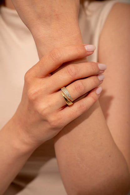 Elegante Gouden Ring met Fonkelstenen