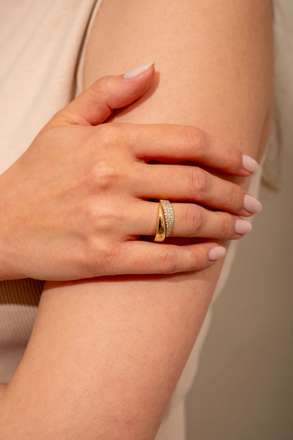 Elegante Gouden Ring met Fonkelstenen