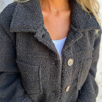 Zoë™ | Elegant Jack met Revers – Warm & Stijlvol